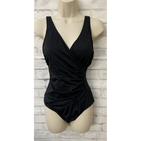 Jantzen Classics Size 8 Black Slimming One Piece Swimsuit Draped Front Soft‎ Cup - Picture 1 of 8
